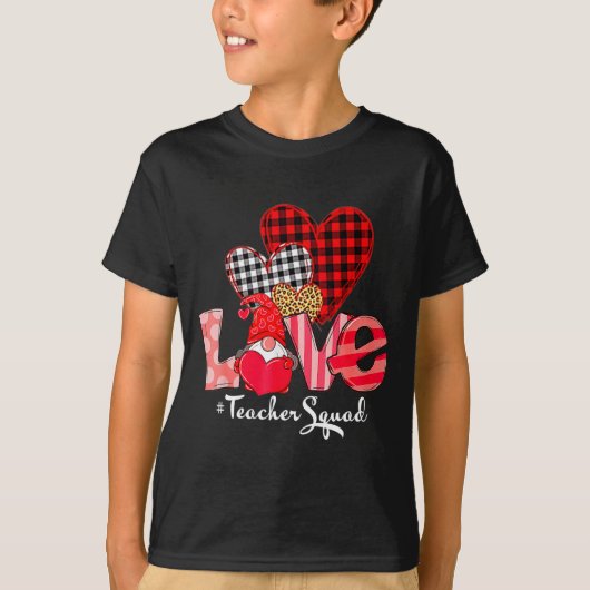 Love Teacher Squad Gnome Hearts Valentines Gnome T Tシャツ (正面)