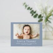 Love & Thanks Dusty blue 1 Baby Photo announcement ポストカード (スタンド正面)