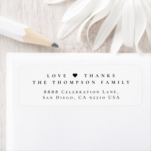 Love & Thanks Family Elegant Minimalist Mailing ラベル (インサイチュ)