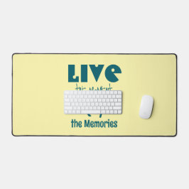 Love the Moment保, the Memories Desk Mat デスクマット