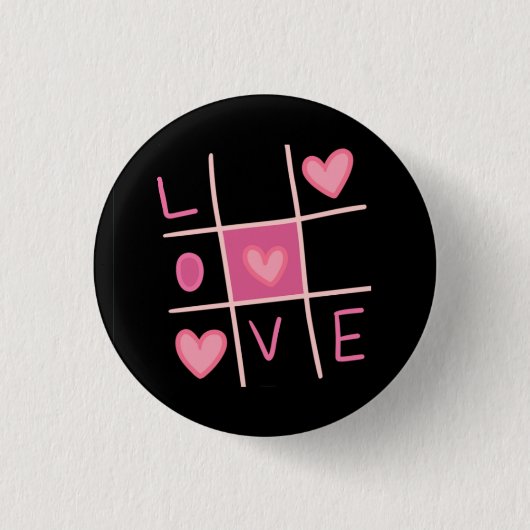 Love Tic Tac Toe Pin Button | Valentine's Day Gift 缶バッジ (正面)