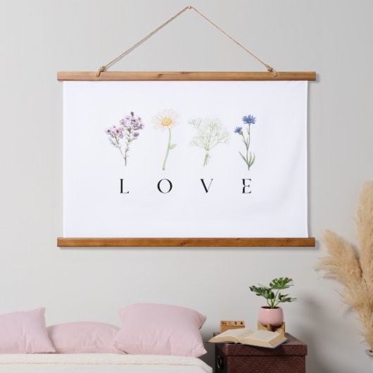 LOVE Vertical Floral Wall Art – Romantic Botanical 吊り下げ型タペストリー (寝室)