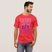 Love Vibes Love Loveypography Pink Tシャツ (正面フル)