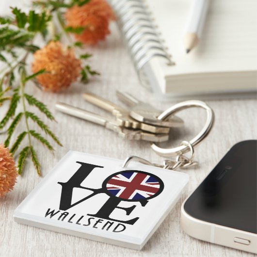 LOVE Wallsend England キーホルダー (正面右)