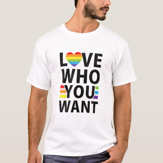 Love Who You Want LGBQ Gay Pride Flag Proud Ally R Tシャツ (正面)