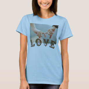 Love Women Tシャツ