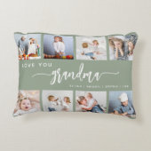 Love You Grandma 8 Photo Collage Sage Green アクセントクッション (裏面)
