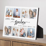 Love You Grandma 8 Photo Collage White フォトプラーク<br><div class="desc">Give Grandma a gift she'll cherish. This photo collage plaque features eight of her favorite square photos of the grandkids, along with the message "Love You Grandma." The word "grandma" appears in elegant black handwriting script with flourishes at the beginning and end on a white background. Add the names of...</div>