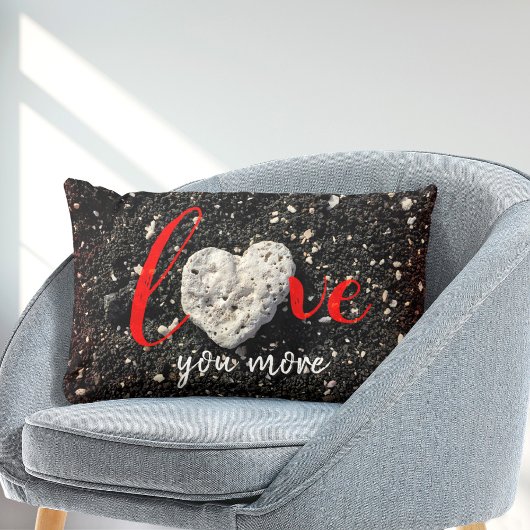 Love You More Hawaiiビーチとコーラルハート写真 ランバークッション