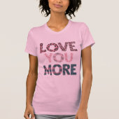 Love You More Mixed Pattern Typography – Leopard Tシャツ (正面)