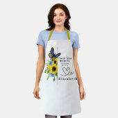 Love You Mummy Personalized Floral Apron エプロン (着用した状態)
