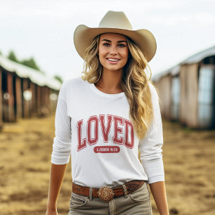 LOVED BY CHRIST VALENTINE聖なる書物、 経典Women's White Tシャツ