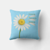 Loves Me, Loves Me Not Daisy – Romantic Watercolor クッション (裏面)