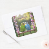 Loving Budgie Couple on Swing Custom Wedding Favor スクエアシール (封筒)