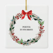 Loving Memoryホリー素朴リース写真 セラミックオーナメント (裏面)