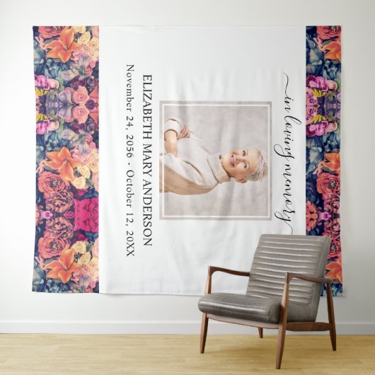 Loving Memory写真ムーディフローラメモリアル タペストリー (インサイチュ(横))