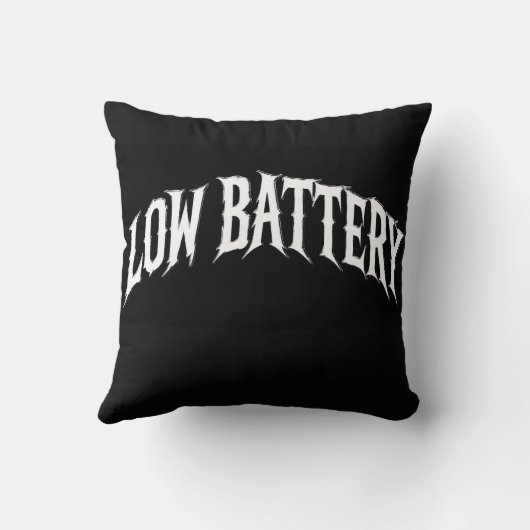 LOW BATTERY Distorted Gothic Text Design クッション (裏面)