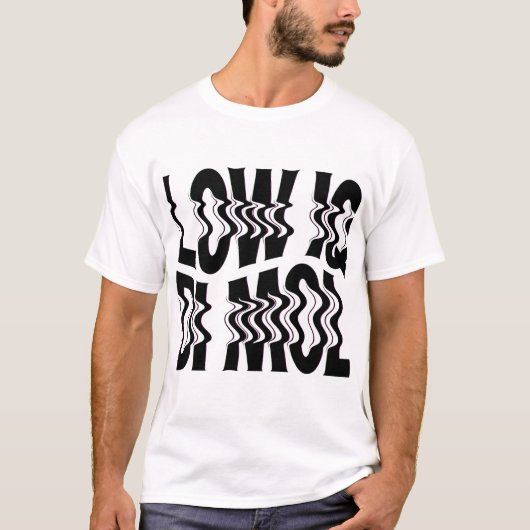 LOW IQ DI MOL Tシャツ | 裏返しのテキストが面白いミームTシャツ (正面)