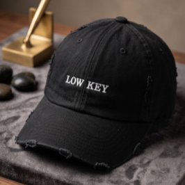 Low Key Vintage Distressed Black Baseball Cap | Mi 刺繍入りキャップ
