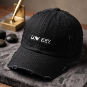 Low Key Vintage Distressed Black Baseball Cap   Mi 刺繍入りキャップ