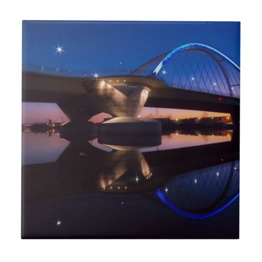 Lowryの日没 タイル (正面)