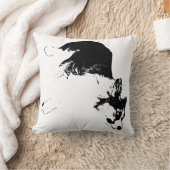 Loyal Eyes in Autumn Calm クッション (ブランケット)