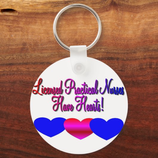 LPNの「ハートあり」 – -ユニークナース・ギフト キーホルダー (正面)