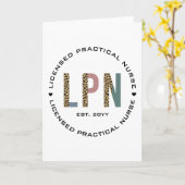 LPNライセンス実用ナースLeopard印刷 カード (黄色い花)