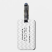 Ltグレーホワイトシェブロン、ピンクリップスティックキス ラゲッジタグ (裏面縦)