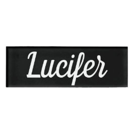 Luciferの小さい長方形磁気名前入りの記章 名札