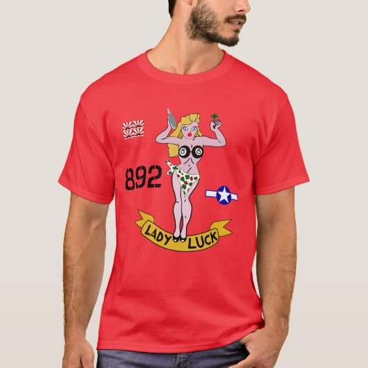 Luck WWII女性鼻の芸術 Tシャツ (正面)