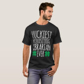 Luckkiest Acquisitions Librarian EverSt patricks Tシャツ (正面フル)
