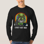 Lucky American Bobtail Cat Dad St Patricks Day Tシャツ (正面)