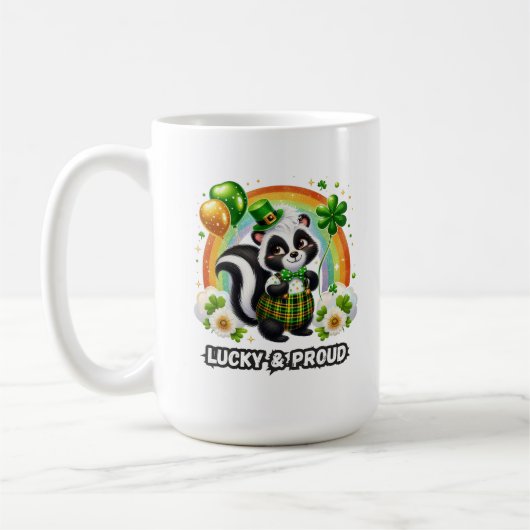 Lucky and Proud Shamrock Skunk コーヒーマグカップ (左)
