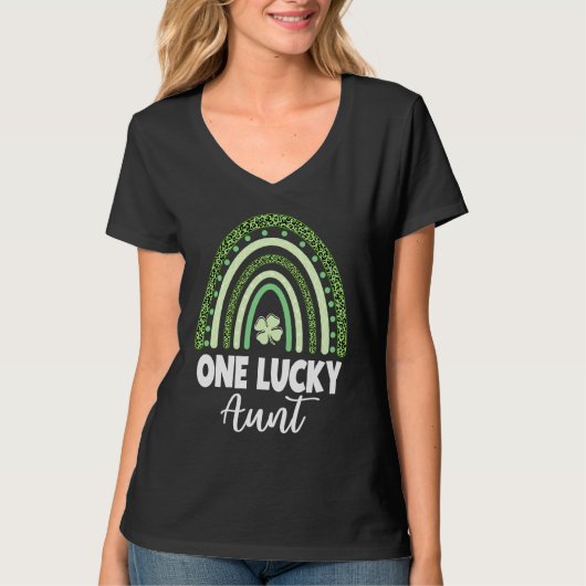 Lucky Aunt St Patrick's Day Tシャツ (正面)