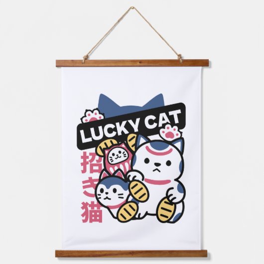 Lucky Cat Maneki Neko – Japanese Fortune Cat  吊り下げ型タペストリー (正面)