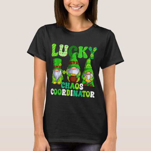 Lucky chaos coordinator shamrock leopard gnomes tシャツ (正面)