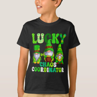 Lucky chaos coordinator shamrock leopard gnomes tシャツ
