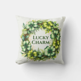 Lucky Charm Shamrock Wreath Throw Pillow クッション