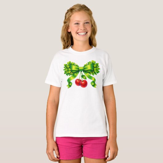 Lucky Clover Bow with Cherries Green Design Tシャツ (正面フル)