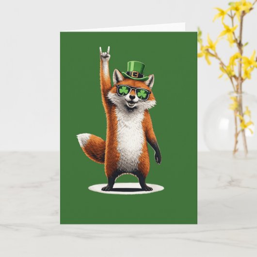 Lucky Fox Shamrock Sunglasses St Patrick's day カード (黄色い花)