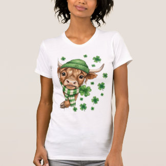 Lucky Highland Cow Tシャツ