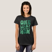 Lucky Homeschool Mom St Patrick's Day Homeschoolin Tシャツ (正面フル)