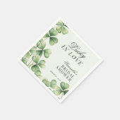 Lucky in Love Green Shamrock Bridal Shower  スタンダードカクテルナプキン (角)