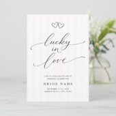 Lucky in Love Script Stripe Bachelorette Weekend 招待状 (スタンド正面)