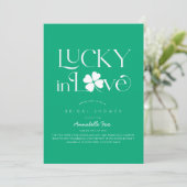 Lucky in Love Shamrock Green Bridal Shower 招待状 (スタンド正面)