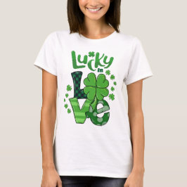 Lucky In Love St. Patrick's Day Patterned Shamrock Tシャツ