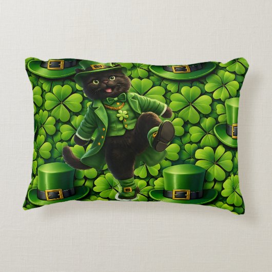 Lucky leprechaun black cat Saint Patrick's Day Pat アクセントクッション (裏面)