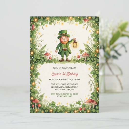 Lucky Leprechaun St Patrick First Birthday Party 招待状 (スタンド正面)