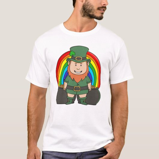 Lucky Leprechaun with Rainbow Pot of Gold Tシャツ (正面)